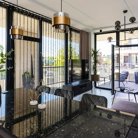 Liine 3027 Παρνού